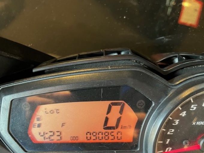 YAMAHA FZ1 FAZER 1000 4