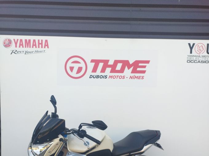 YAMAHA XJ6-N 4