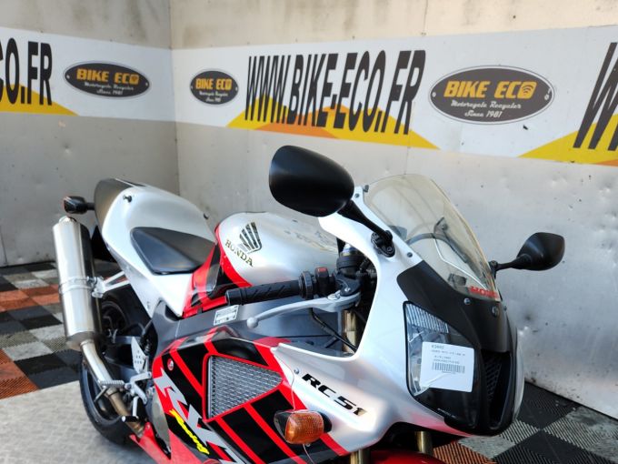 HONDA VTR 1000 SP1 4