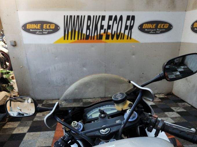 HONDA VTR 1000 SP1 4