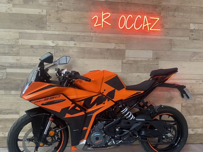 KTM RC 390 ABS 4