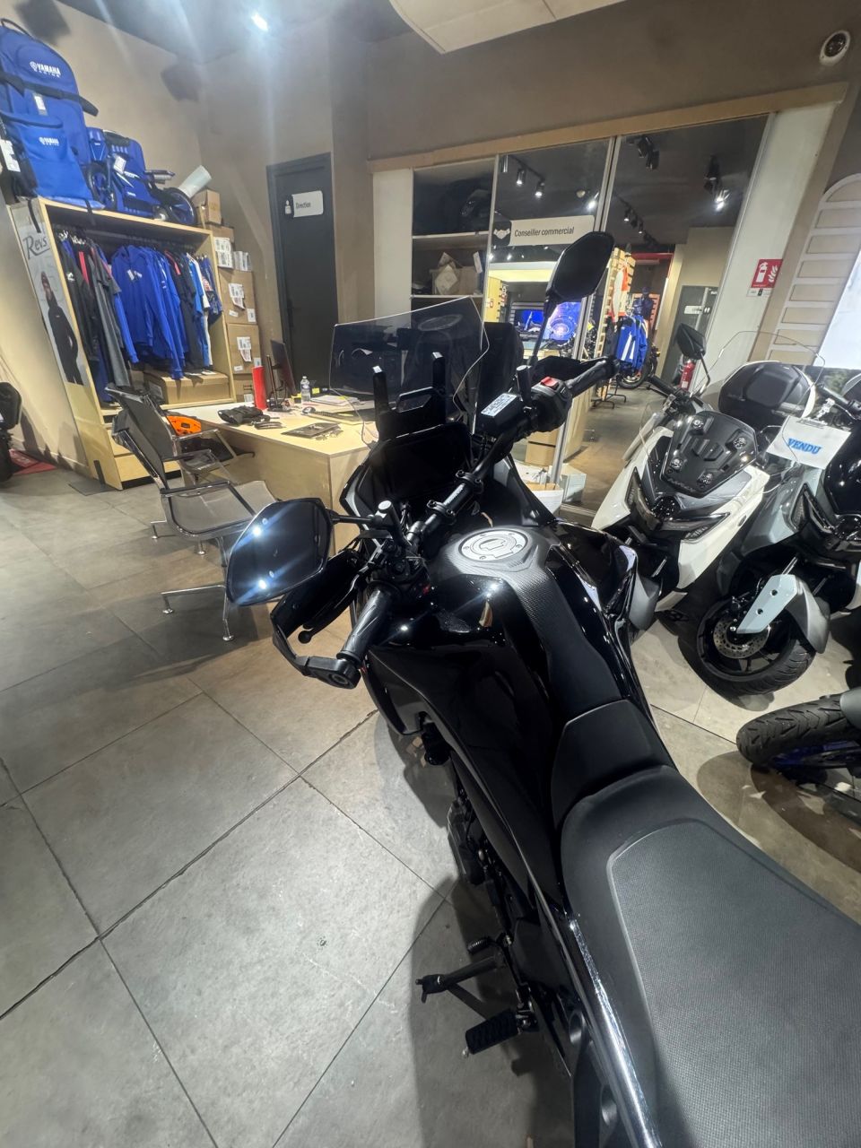 YAMAHA TRACER 7 35KW 4