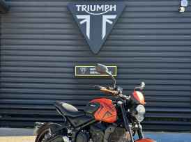TRIUMPH TRIDENT 660 - 2023