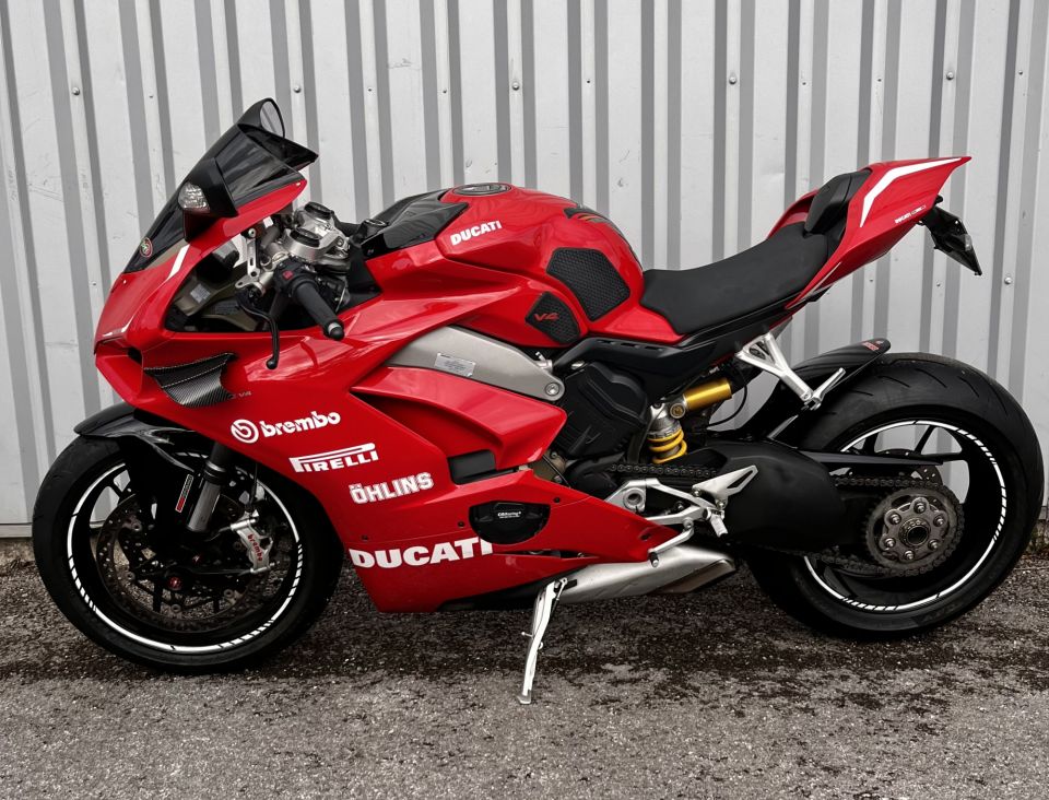 DUCATI PANIGALE 1103 V4 4