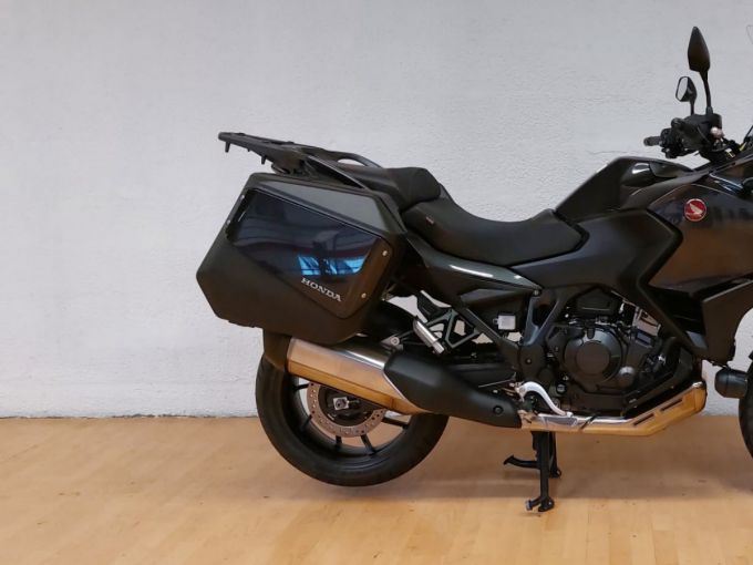HONDA NT 1100 4