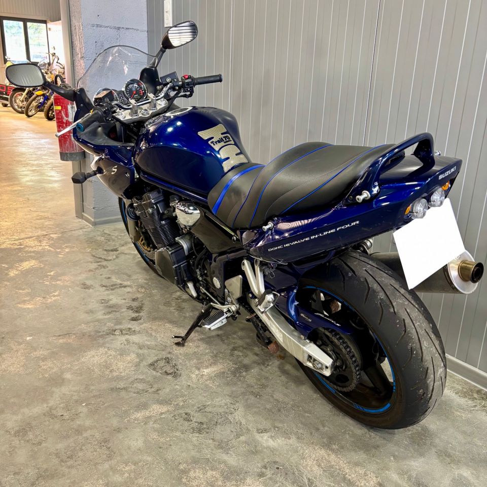 SUZUKI GSF 1200 S BANDIT 4