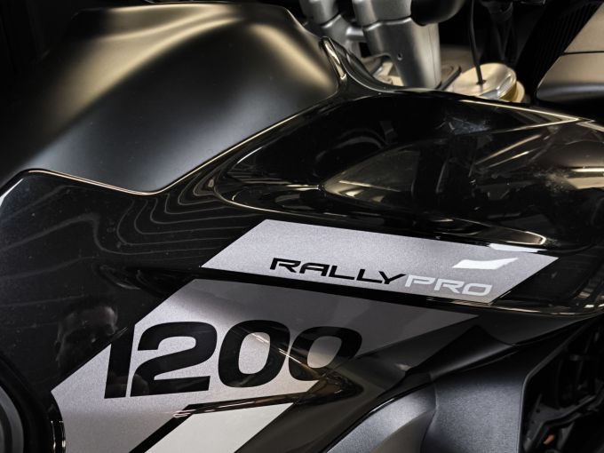 TRIUMPH TIGER 1200 RALLY PRO 4
