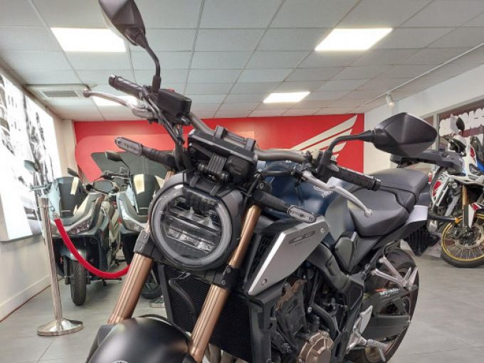 HONDA CB650R Neo Sports Café 4
