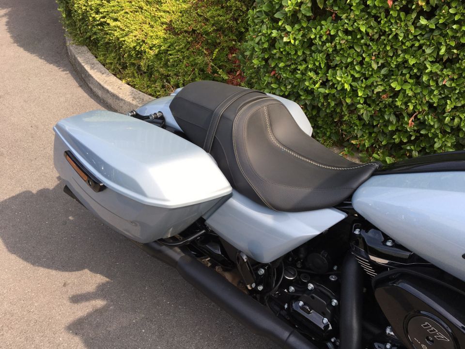 HARLEY-DAVIDSON TOURING STREET GLIDE 1923 4