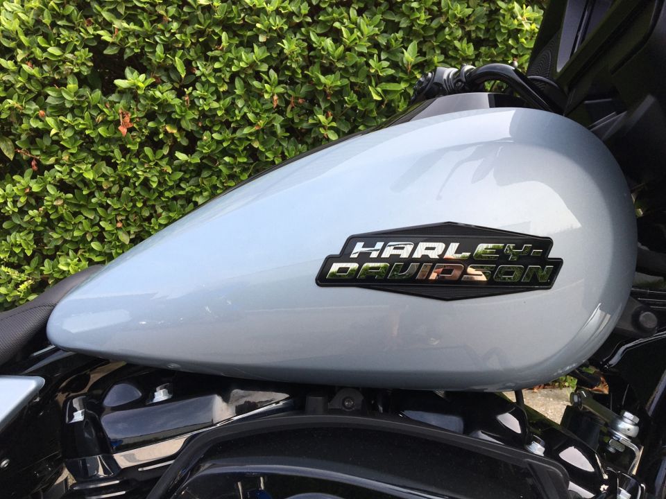 HARLEY-DAVIDSON TOURING STREET GLIDE 1923 4