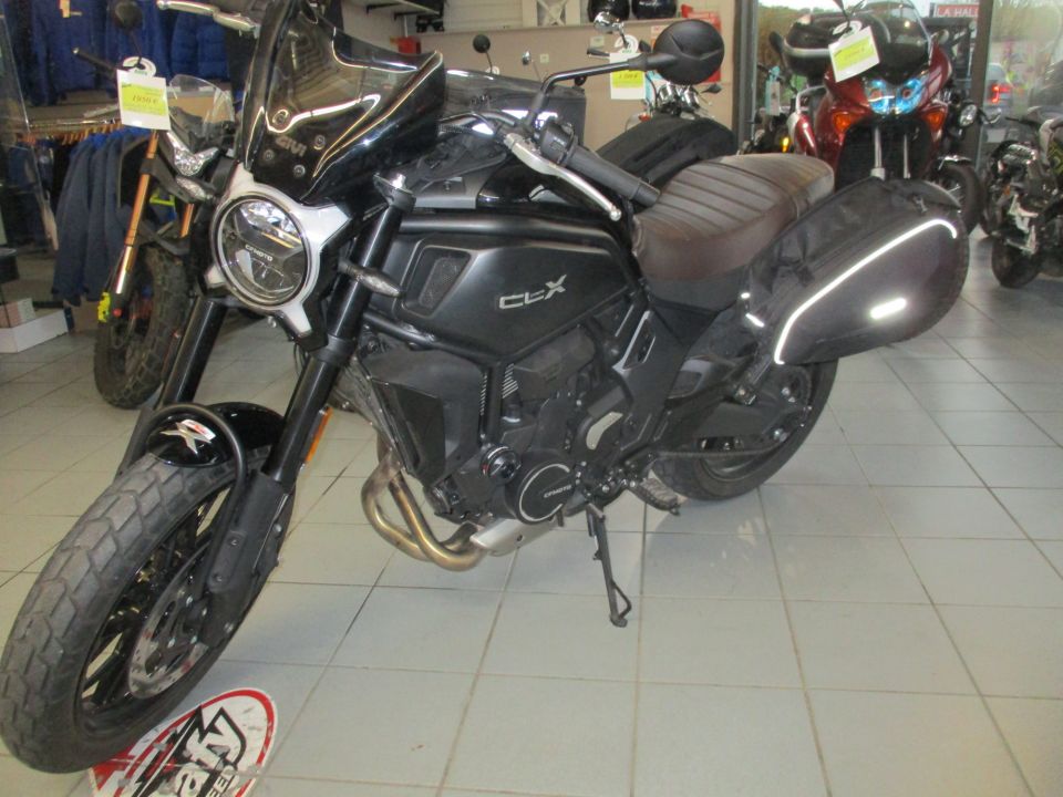 CF MOTO CLX 700 TC 4