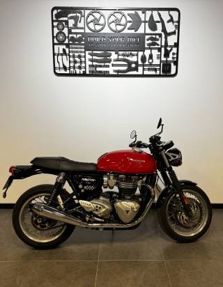 TRIUMPH THRUXTON 1200 - 2018