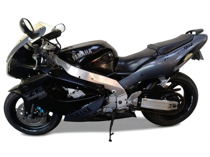 YAMAHA YZF 1000 R THUNDERACE 4