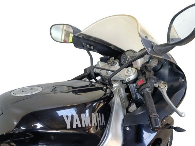 YAMAHA YZF 1000 R THUNDERACE 4