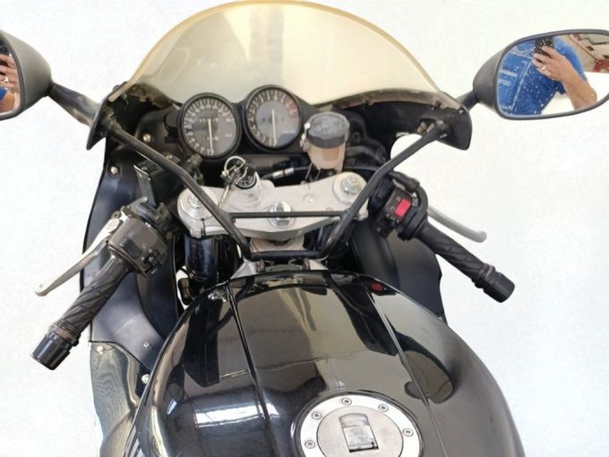 YAMAHA YZF 1000 R THUNDERACE 4