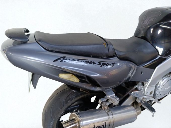YAMAHA YZF 1000 R THUNDERACE 4