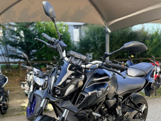 YAMAHA MT-07 (47.5CV) 4