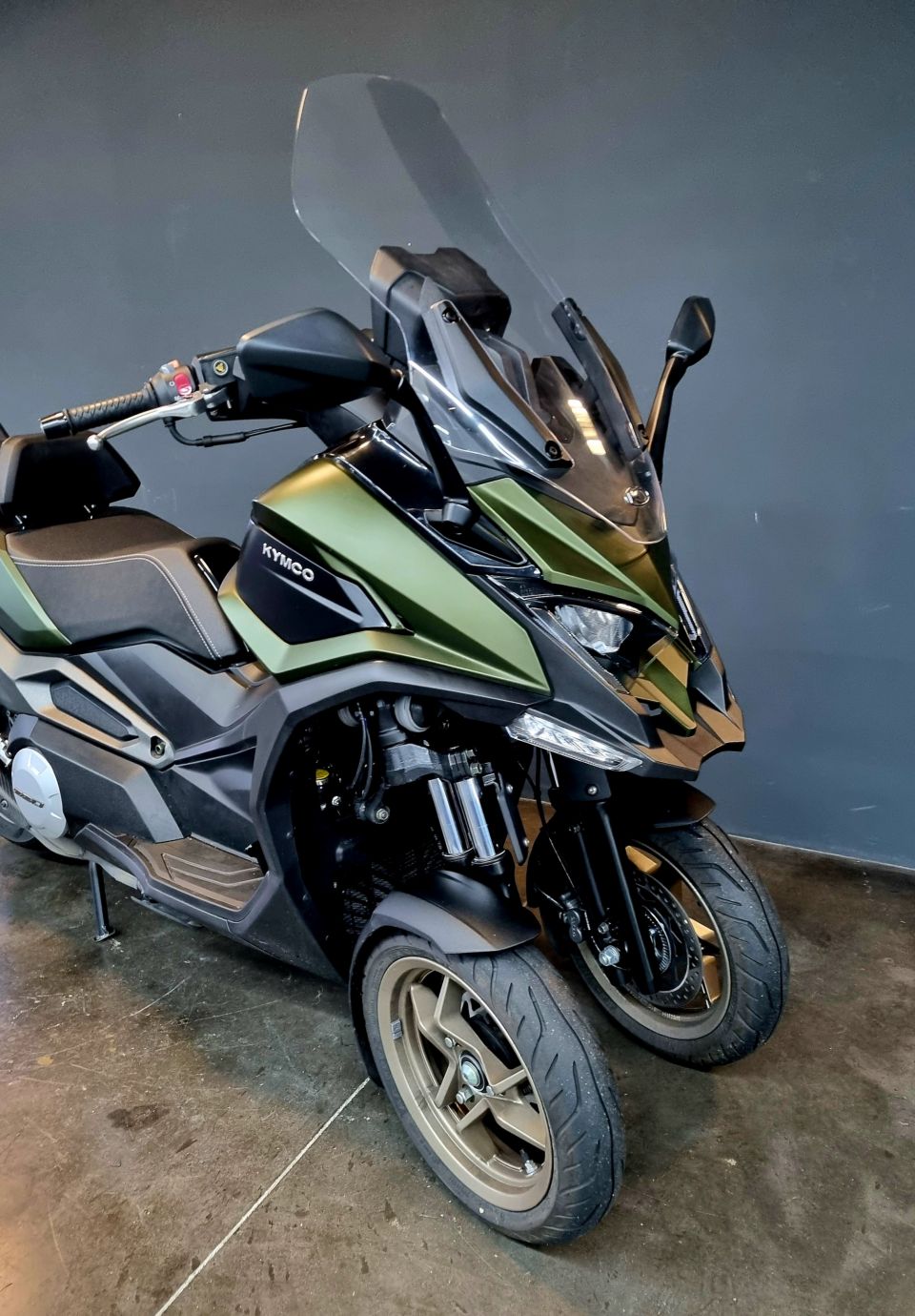 KYMCO CV3 550 4