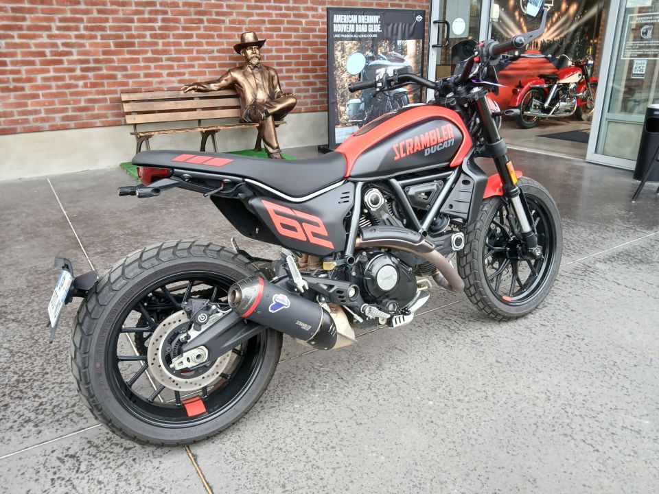 DUCATI SCRAMBLER 4