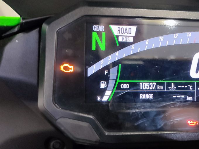 KAWASAKI ZX-6R 636 4