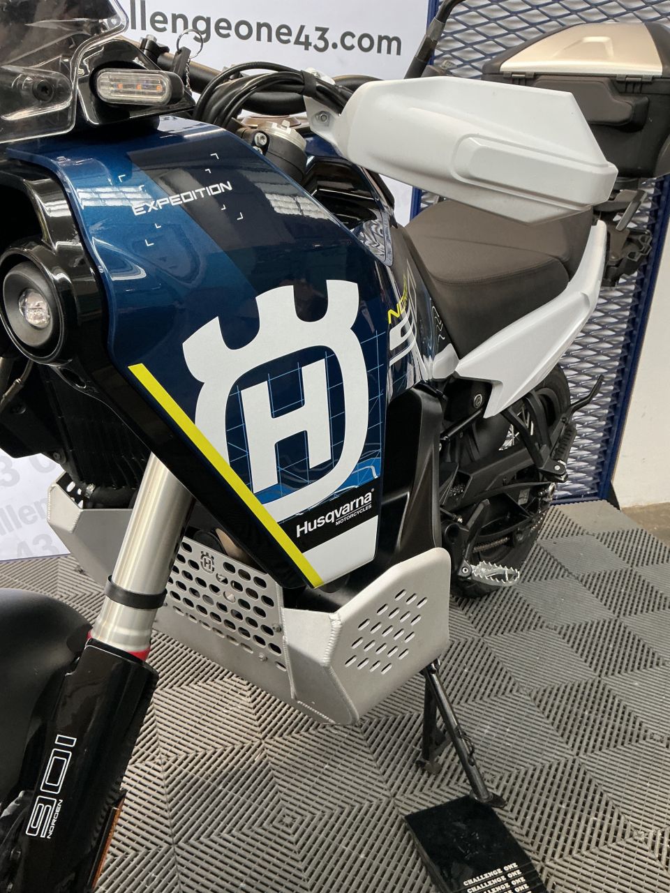 HUSQVARNA NORDEN 901 EXPEDITION 4