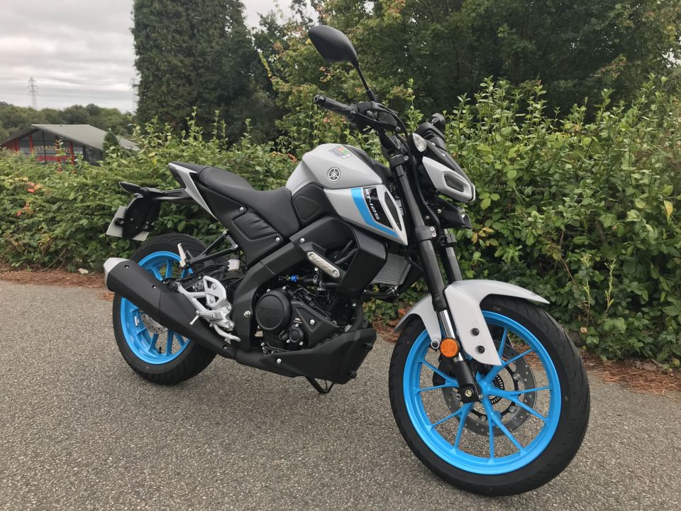 YAMAHA MT-125 ABS 4