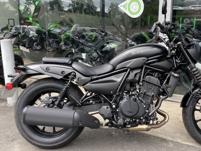 KAWASAKI Eiminator 500 SE 4