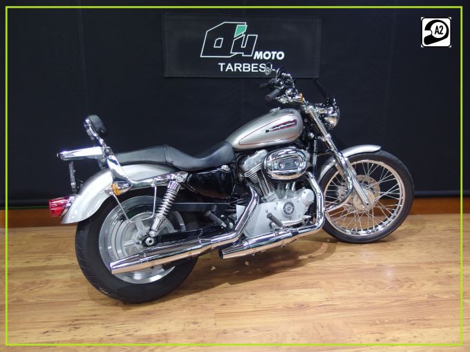 HARLEY-DAVIDSON SPORTSTER CUSTOM 883 4
