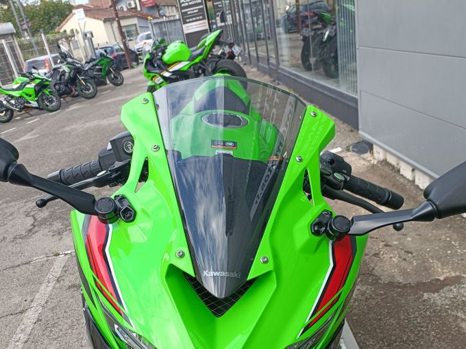 KAWASAKI NINJA ZX4 RR NEUF O KMS PACK PERF  ZX-4RR COULEUR 24 4
