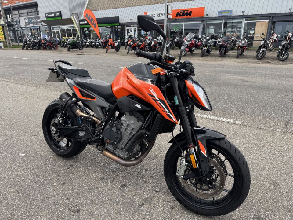 KTM 790 DUKE L 4