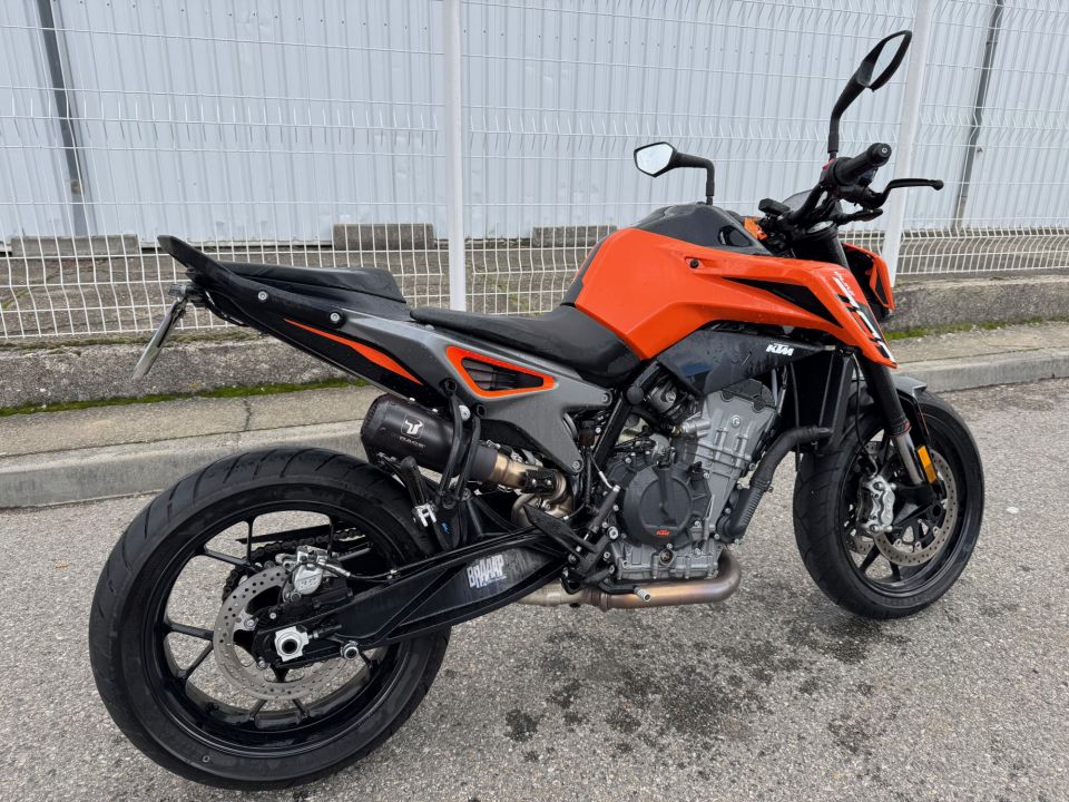 KTM 790 DUKE L 4