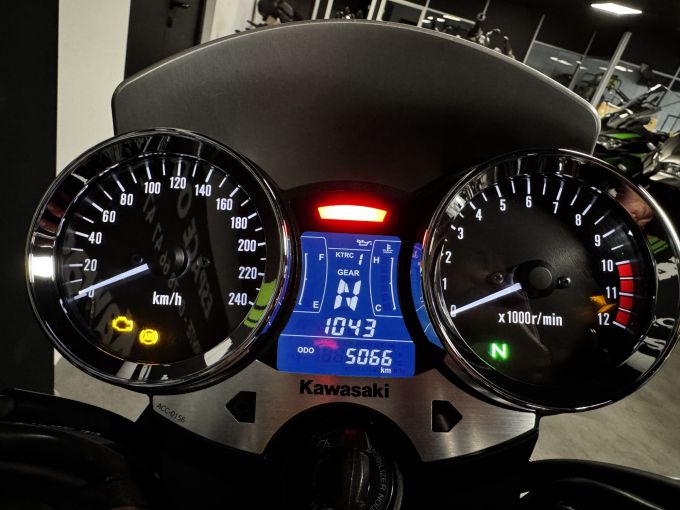 KAWASAKI Z 900 4