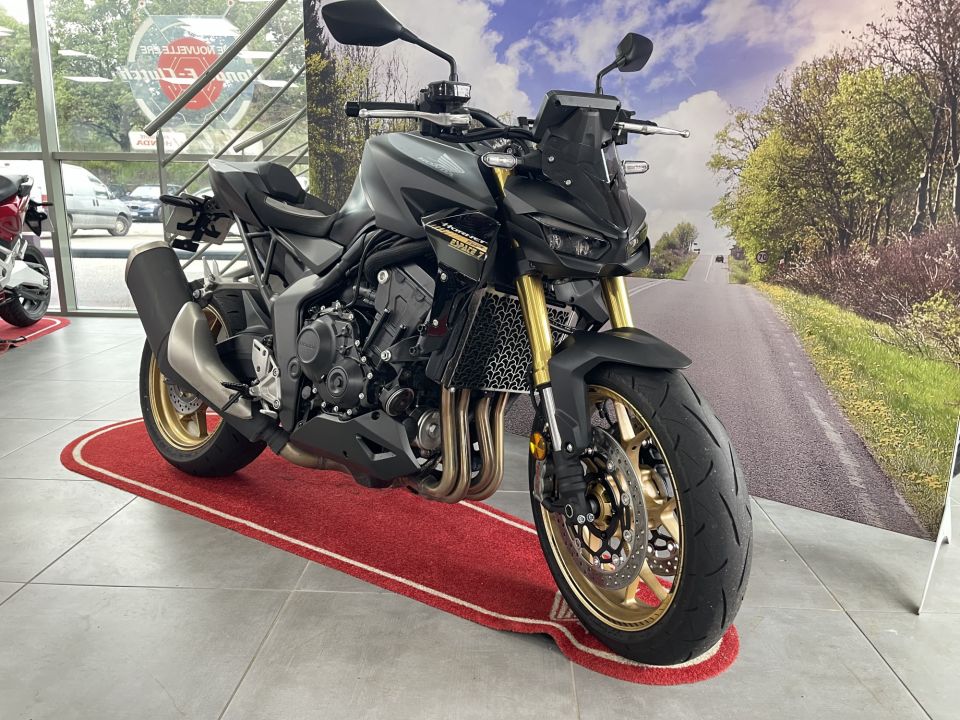 HONDA CB 1000 Hornet 4