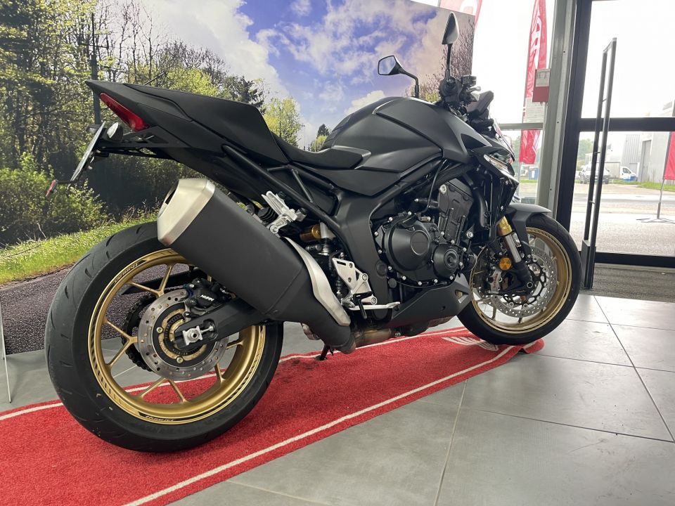 HONDA CB 1000 Hornet 4