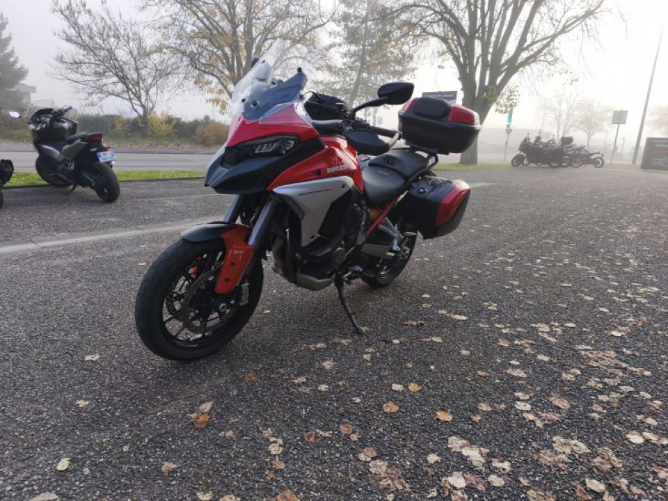 DUCATI MULTISTRADA V4 S SPORT TRAVEL RADAR 4
