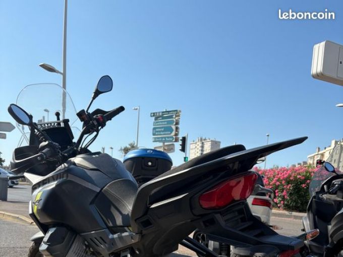 MOTO GUZZI STELVIO 4