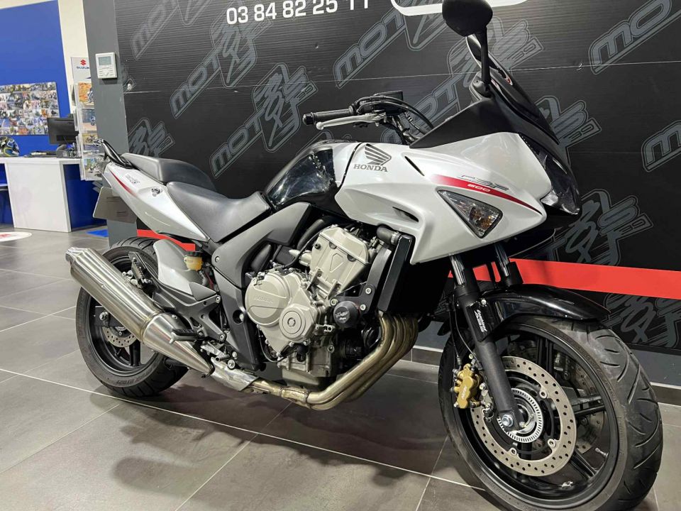 HONDA CBF 600 S 4