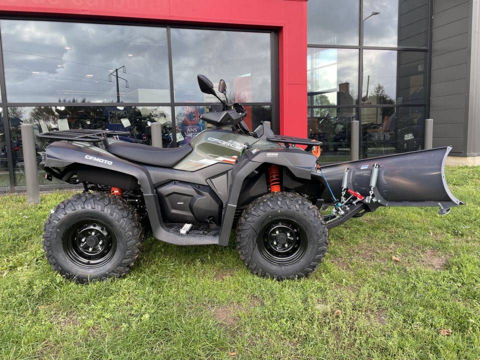 CF MOTO CFORCE 625 4