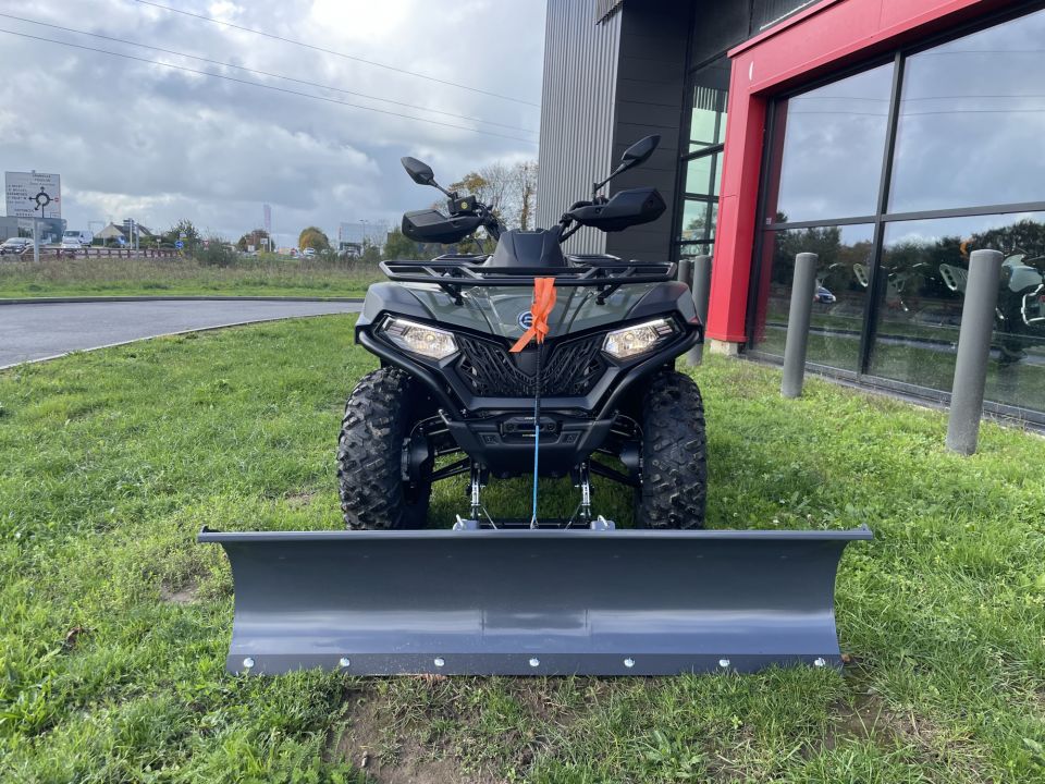 CF MOTO CFORCE 625 4