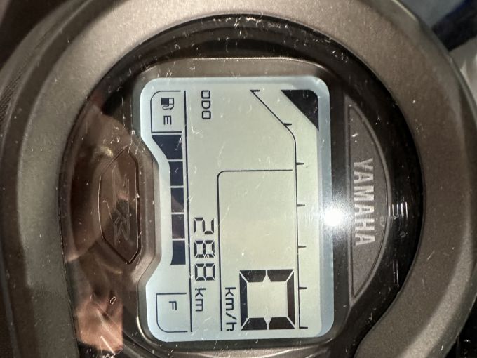 YAMAHA RayZR 125 4