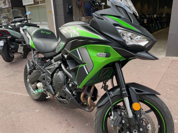 KAWASAKI VERSYS 650 4