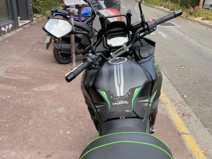 KAWASAKI VERSYS 650 4