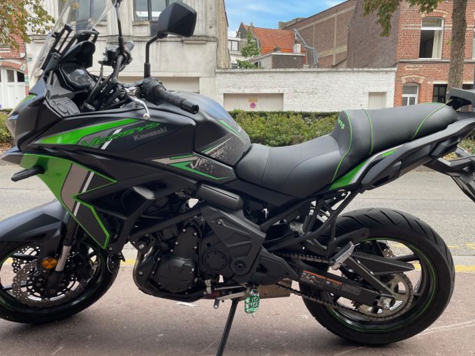 KAWASAKI VERSYS 650 4