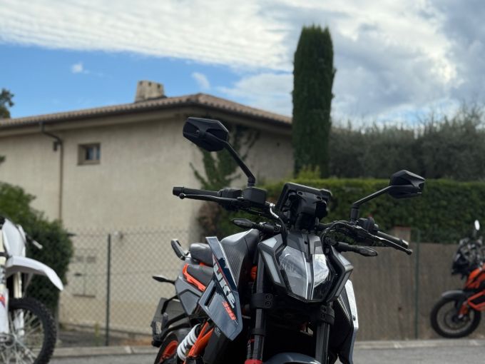 KTM 390 DUKE 4