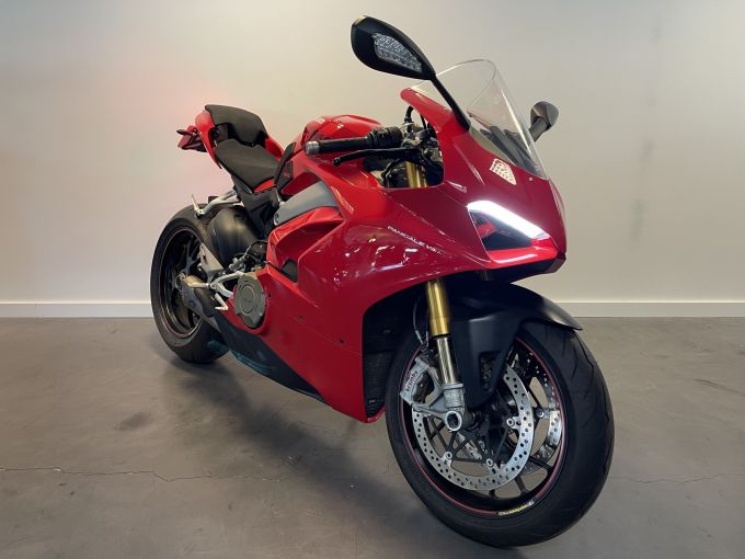 DUCATI PANIGALE 1103 V4 4