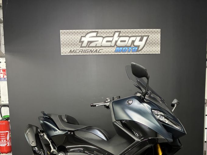YAMAHA XP T-MAX 560 TECH MAX 4