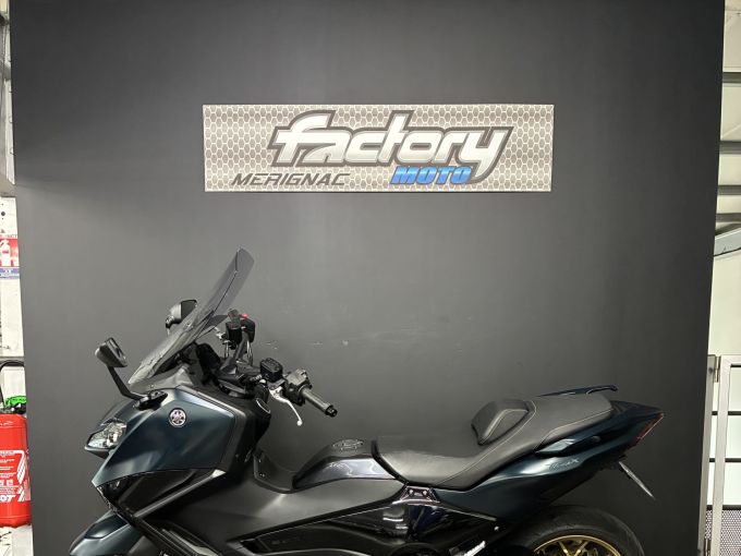 YAMAHA XP T-MAX 560 TECH MAX 4