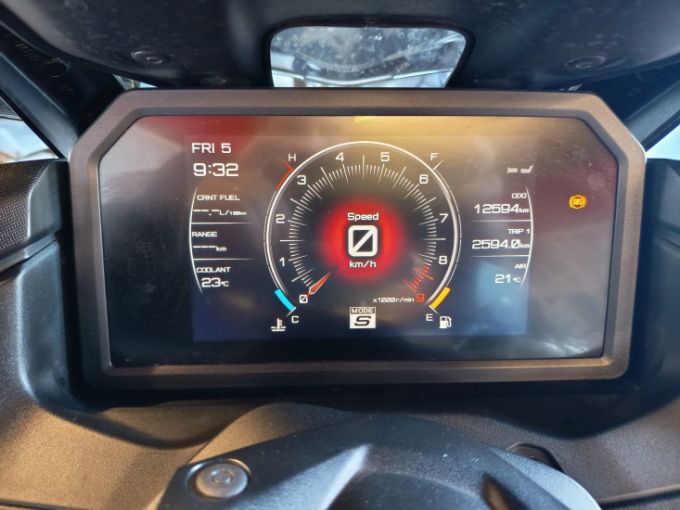 YAMAHA T-MAX 560 TECH MAX 4