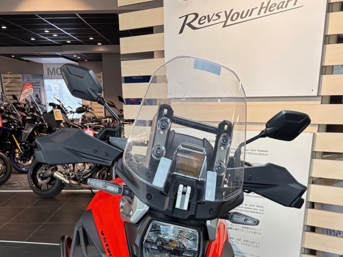 SUZUKI DL V-STROM 1050 4