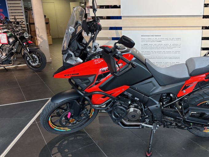 SUZUKI DL V-STROM 1050 4